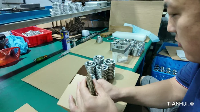 Log 3 :9000 Custom Industrial Parts Shipped to the USA
