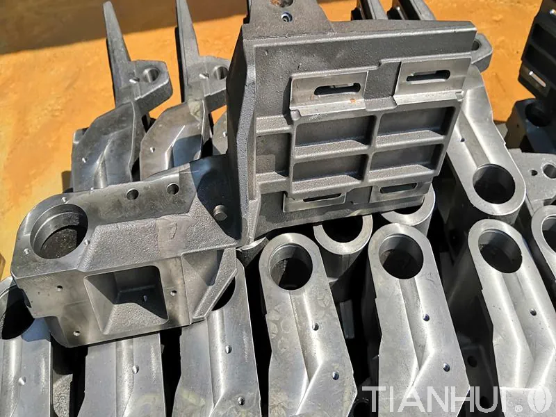 Log 8: 800 Sets of Woodworking Machinery Components Shipped to Algeria(pic3) log-8-woodworking-machinery-components-5.webp