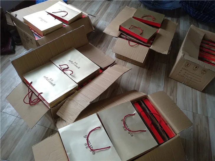 Mid-Autumn Festival Gifts for Tianhui Employees