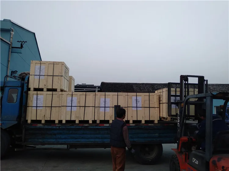 Precision-Machined Road Maintenance Parts Shipped to Japan(Image3) Wooden crates for road-maintenance parts shipped to Japan - 3