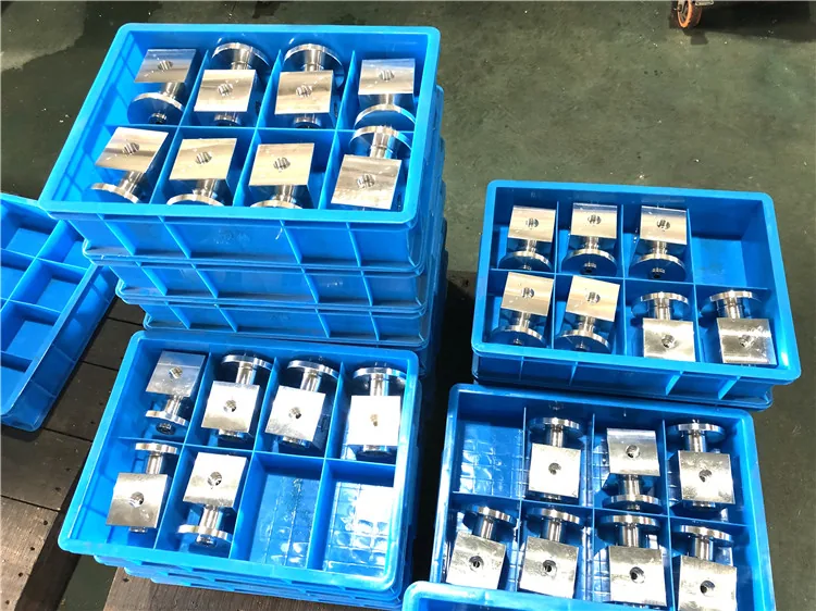 Two New High-Precision 4-Axis CNC Machining Centers Added(Image5) Four-axis CNC machining centers and sample parts - 5